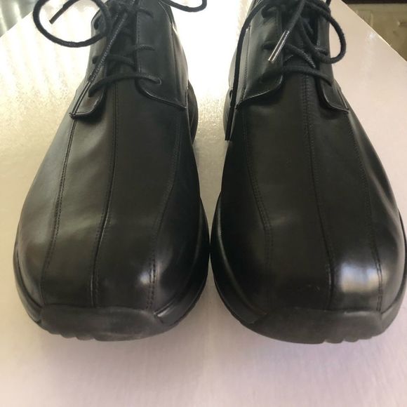 MBT The Anti-Shoe Men’s Black Leather Shoes 9.5 US - Picture 2 of 10